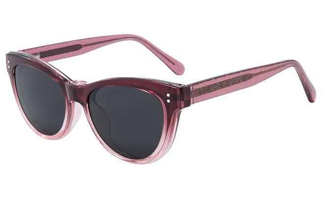 200837 Cateye Magnetic Clip on Eyeglasses 