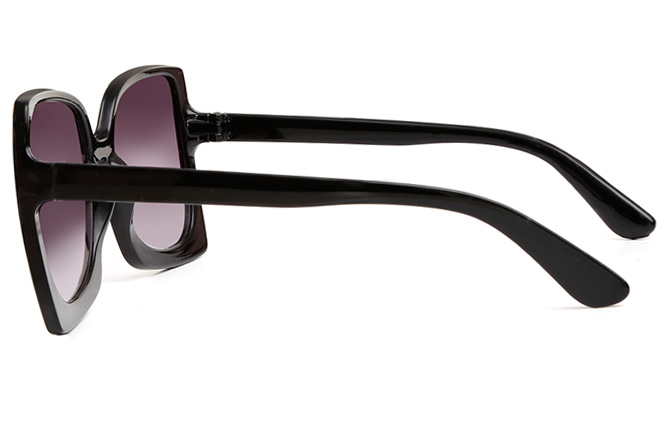 Halle Square Sunglasses