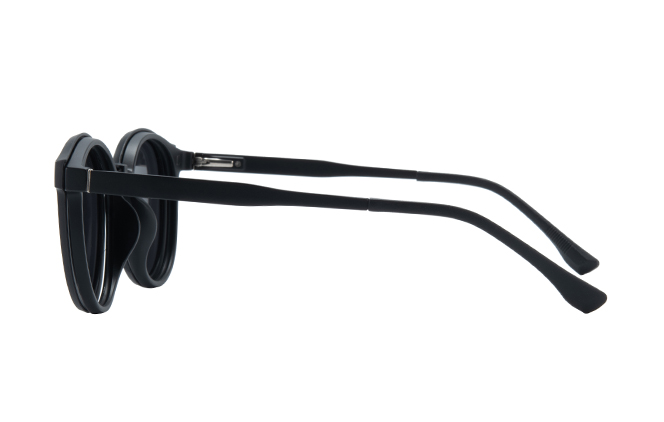 400234 Round Magnetic Clip on Eyeglasses